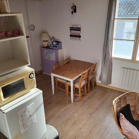 T2 Intra-Murros "Le Lavande" Avec Garage Avignon Eksteriør bilde