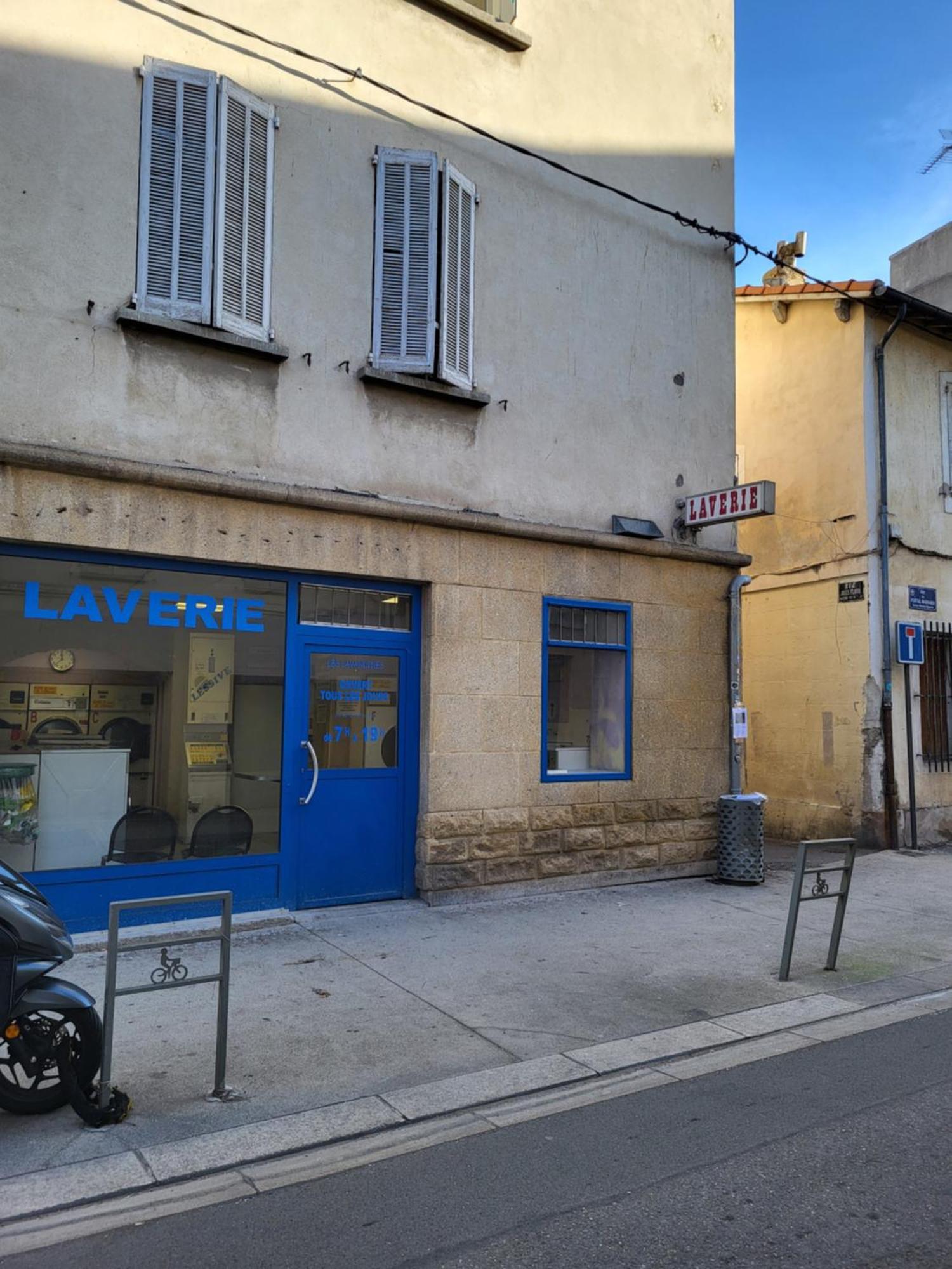 T2 Intra-Murros "Le Lavande" Avec Garage Avignon Eksteriør bilde
